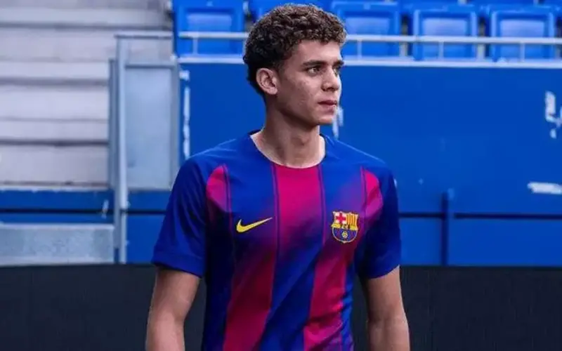 حمزة عبدالكريم على رادار الدوري الإنجليزي